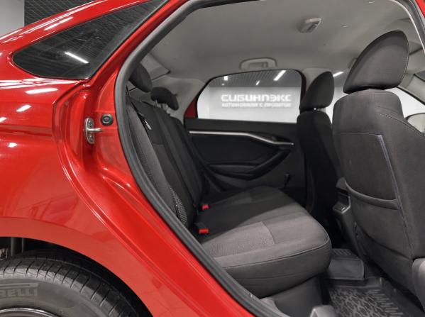 Lada (ВАЗ) Vesta I с пробегом 2019 года, цена 845 000 рублей, 81102 км, седан, Автокод Объявления