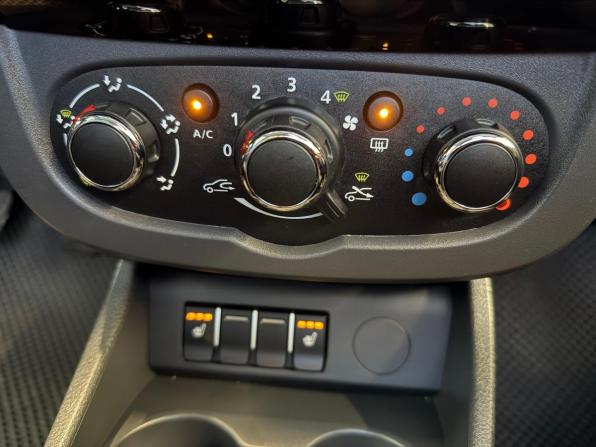 Lada (ВАЗ) Largus I Рестайлинг с пробегом 2025 года, цена 1 599 000 рублей, 15000 км, универсал, Автокод Объявления