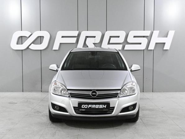 Opel Astra H Рестайлинг с пробегом 2013 года, цена 1 079 000 рублей, 68280 км, седан, Автокод Объявления