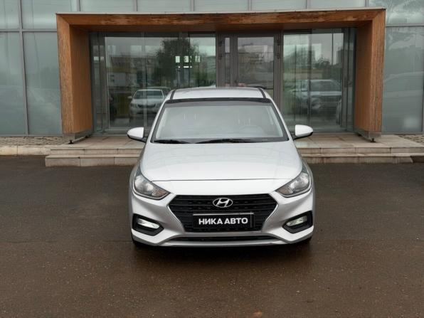 Hyundai Solaris II с пробегом 2018 года, цена 1 050 000 рублей, 214966 км, седан, Автокод Объявления