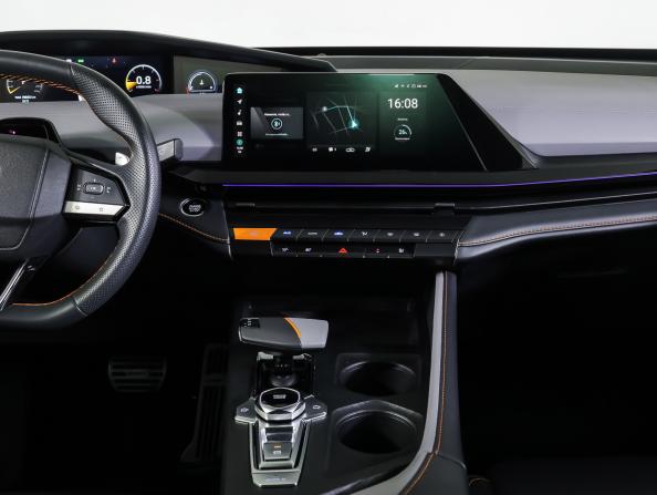 Changan UNI-V I с пробегом 2023 года, цена 2 290 000 рублей, 39032 км, лифтбек, Автокод Объявления