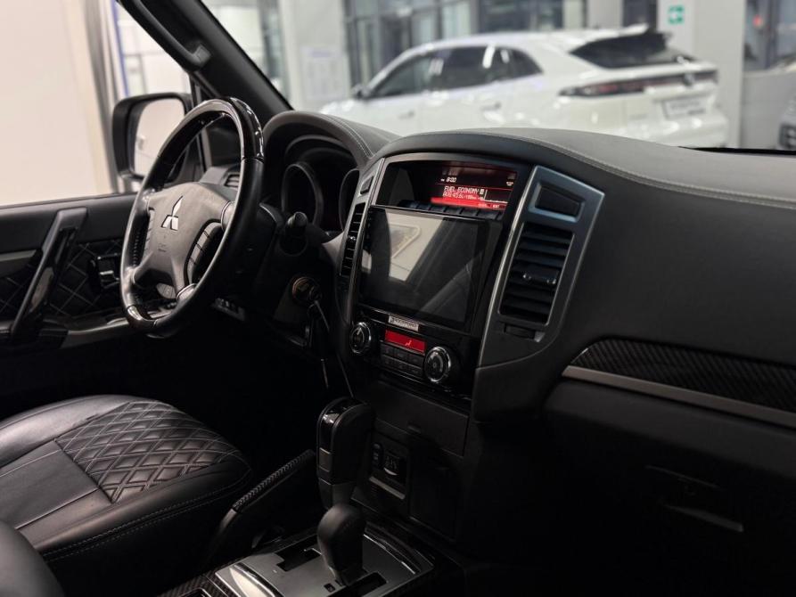 Mitsubishi Pajero IV Рестайлинг 2 Казань  - изображение 9