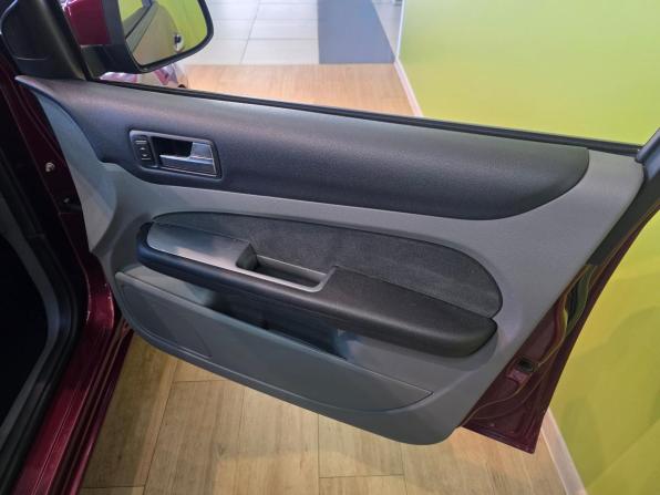 Ford Focus II Рестайлинг с пробегом 2008 года, цена 421 000 рублей, 297385 км, седан, Автокод Объявления