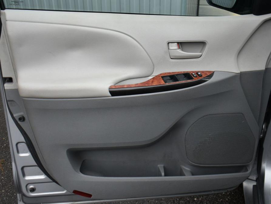 Toyota Sienna III Мурманск  - изображение 7