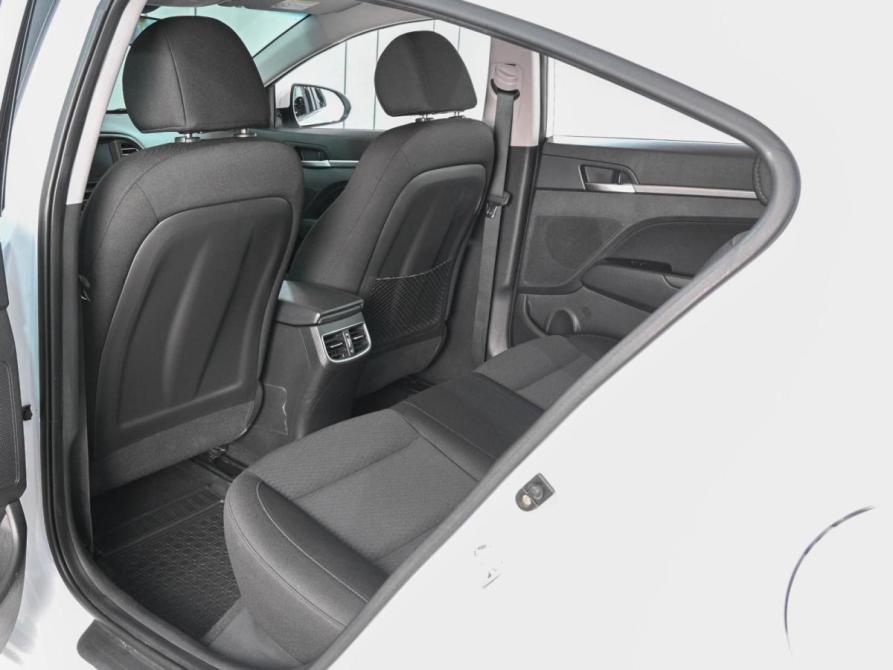 Hyundai Elantra VI (AD) Рестайлинг Ростов-на-Дону  - изображение 11