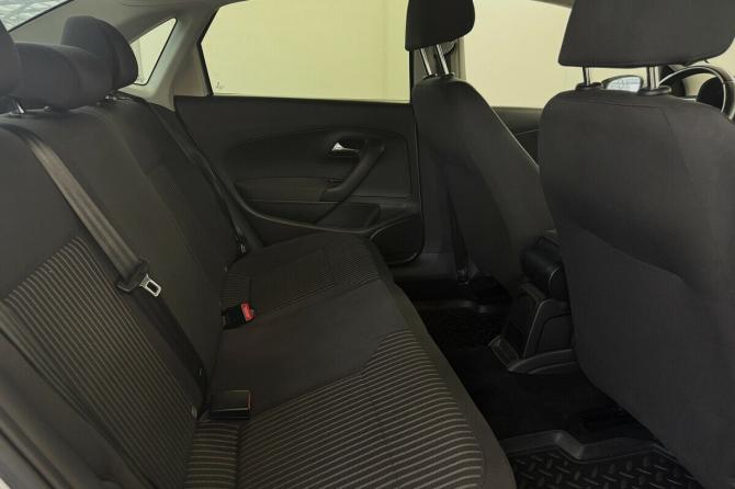 Volkswagen Polo V с пробегом 2013 года, цена 890 000 рублей, 201329 км, седан, Автокод Объявления