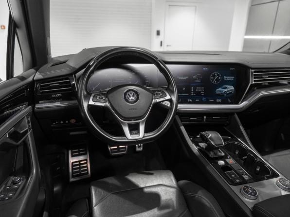 Volkswagen Touareg III с пробегом 2019 года, цена 4 045 000 рублей, 233207 км, внедорожник, Автокод Объявления