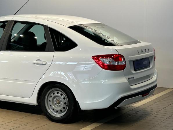 Lada (ВАЗ) Granta I Рестайлинг с пробегом 2023 года, цена 815 000 рублей, 33103 км, лифтбек, Автокод Объявления