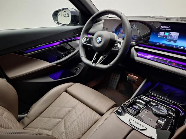 BMW 5 серии VIII (G60/G61/G68) с пробегом 2025 года, цена 9 200 000 рублей, 4510 км, седан, Автокод Объявления