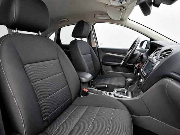 Ford Focus II Рестайлинг с пробегом 2010 года, цена 490 000 рублей, 224983 км, хэтчбек, Автокод Объявления