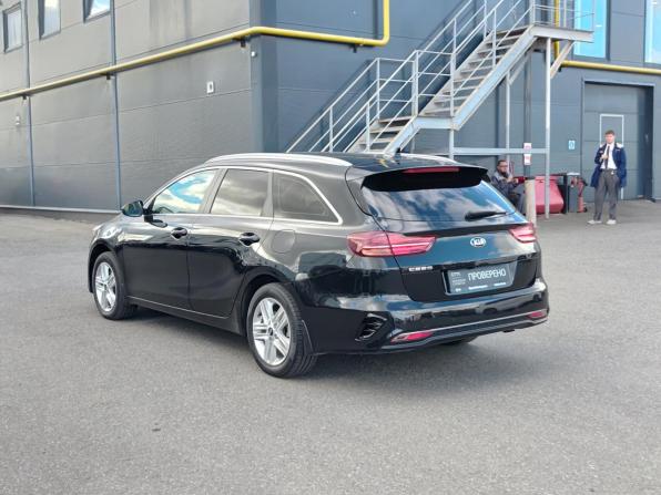 Kia Ceed III с пробегом 2021 года, цена 1 999 000 рублей, 93198 км, универсал, Автокод Объявления