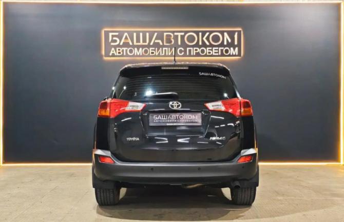 Toyota RAV4 IV (XA40) с пробегом 2013 года, цена 1 560 000 рублей, 215052 км, внедорожник, Автокод Объявления