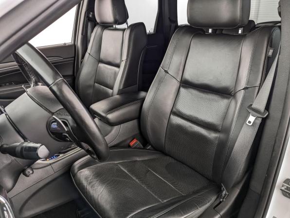 Jeep Grand Cherokee IV (WK2) Рестайлинг с пробегом 2018 года, цена 3 850 000 рублей, 75079 км, внедорожник, Автокод Объявления