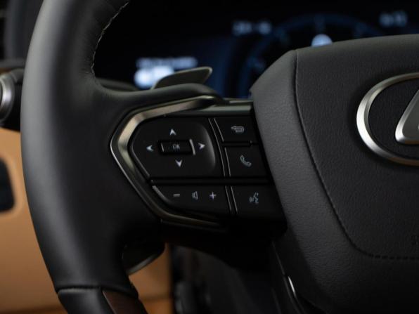 Lexus LX IV с пробегом 2025 года, цена 19 300 050 рублей, 23 км, внедорожник, Автокод Объявления