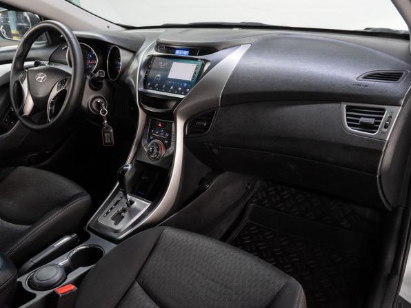 Hyundai Elantra V (MD) с пробегом 2013 года, цена 945 000 рублей, 160375 км, седан, Автокод Объявления
