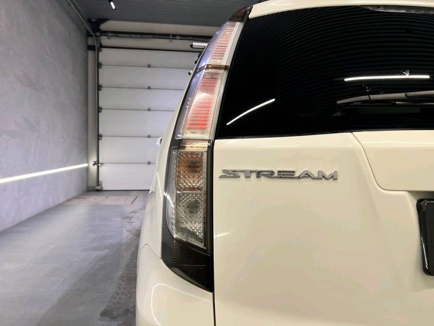 Honda Stream II Рестайлинг Новосибирск  - изображение 10