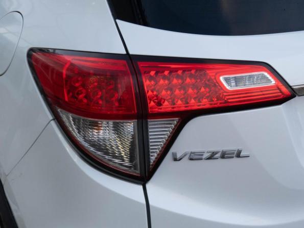 Honda Vezel I с пробегом 2018 года, цена 1 701 000 рублей, 90838 км, внедорожник, Автокод Объявления