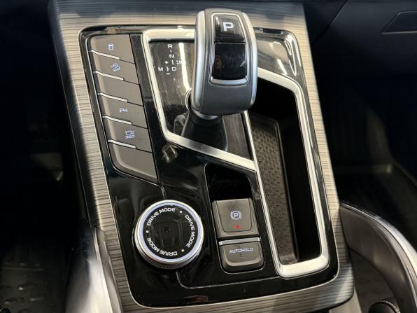 Geely Atlas Pro с пробегом 2023 года, цена 2 090 000 рублей, 56133 км, внедорожник, Автокод Объявления