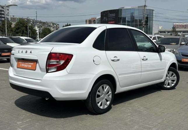 Lada (ВАЗ) Granta I Рестайлинг с пробегом 2023 года, цена 770 000 рублей, 45000 км, седан, Автокод Объявления