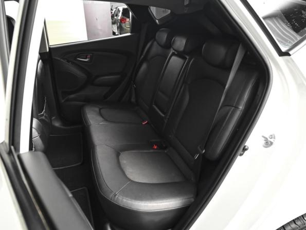 Hyundai ix35 I Рестайлинг с пробегом 2014 года, цена 1 460 000 рублей, 199294 км, внедорожник, Автокод Объявления
