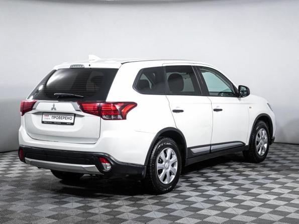 Mitsubishi Outlander III Рестайлинг 2 с пробегом 2017 года, цена 1 449 000 рублей, 194000 км, внедорожник, Автокод Объявления