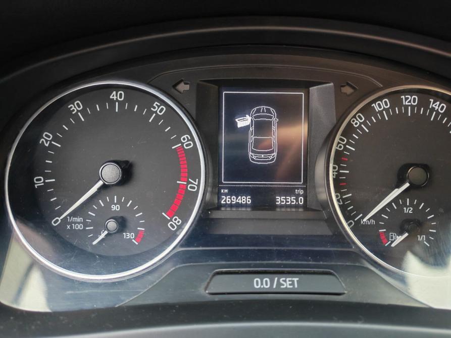 Skoda Rapid I Санкт-Петербург  - изображение 5