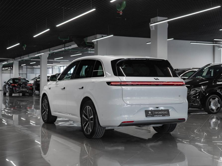 Li Auto (Lixiang) L6 Москва  - изображение 4