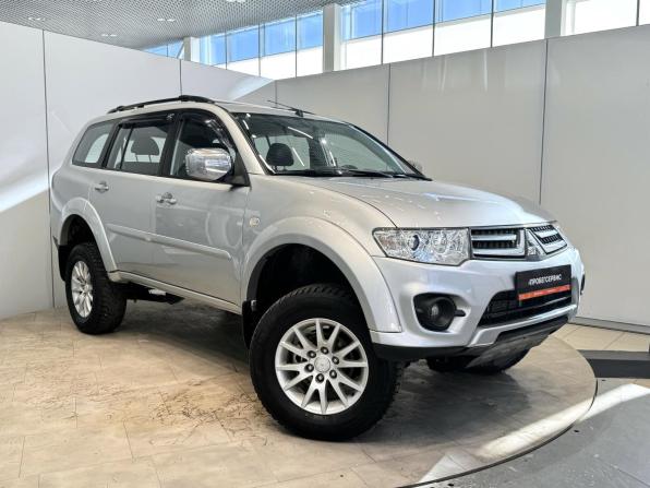 Mitsubishi Pajero Sport II Рестайлинг с пробегом 2014 года, цена 1 680 000 рублей, 246943 км, внедорожник, Автокод Объявления