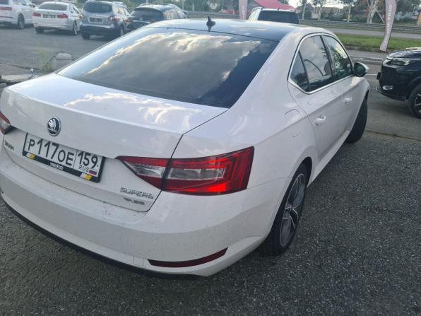 Skoda Superb III с пробегом 2016 года, цена 1 766 000 рублей, 190000 км, лифтбек, Автокод Объявления