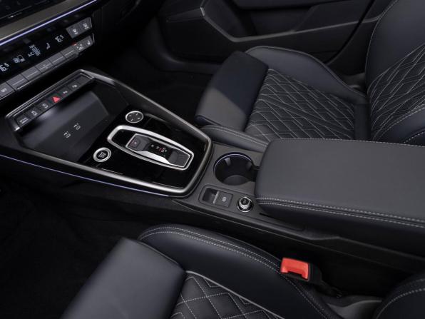 Audi A3 IV (8Y) Рестайлинг с пробегом 2026 года, цена 4 300 000 рублей, 25 км, седан, Автокод Объявления