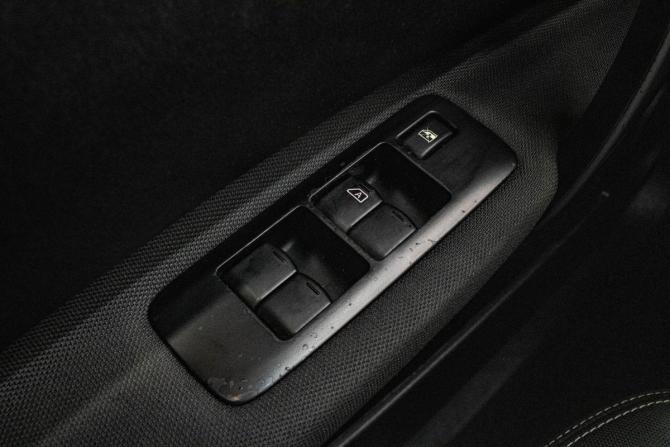 Nissan Qashqai I Рестайлинг с пробегом 2013 года, цена 1 229 000 рублей, 144191 км, внедорожник, Автокод Объявления