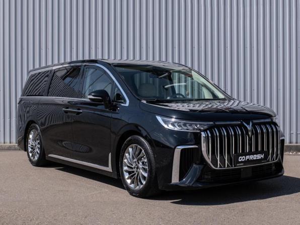 Voyah Dream I с пробегом 2023 года, цена 7 699 000 рублей, 4766 км, минивэн, Автокод Объявления