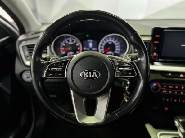 Kia Ceed III с пробегом 2021 года, цена 1 890 000 рублей, 65707 км, универсал, Автокод Объявления