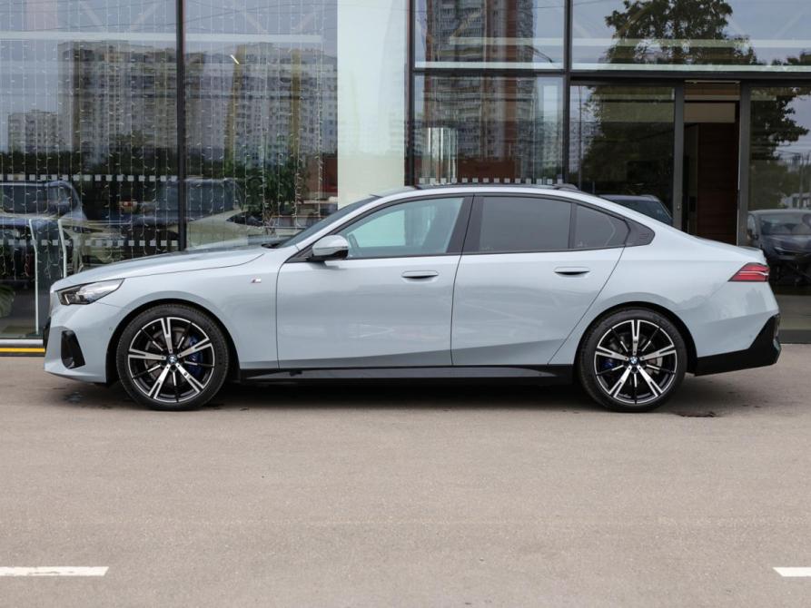BMW 5 серии VIII (G60/G61/G68) Москва  - изображение 8