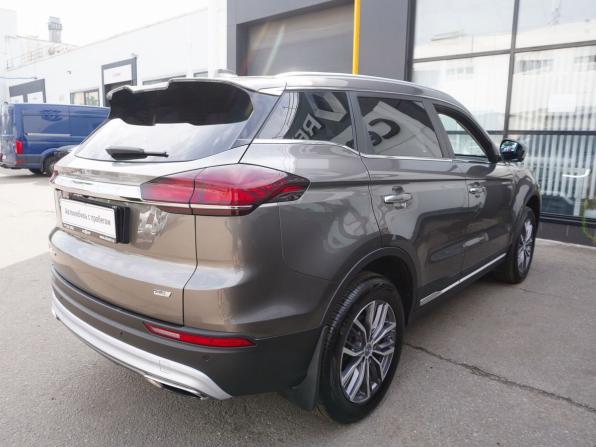 Geely Atlas Pro с пробегом 2023 года, цена 2 200 000 рублей, 17890 км, внедорожник, Автокод Объявления