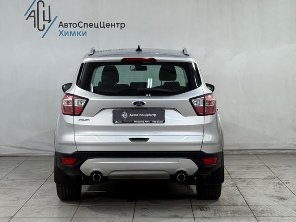 Ford Kuga II Рестайлинг с пробегом 2017 года, цена 1 769 800 рублей, 80000 км, внедорожник, Автокод Объявления