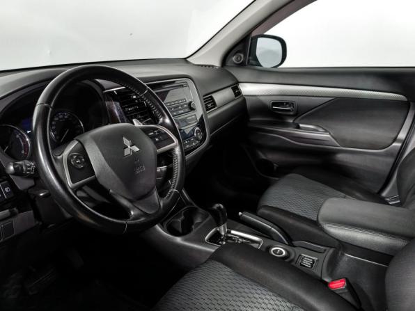 Mitsubishi Outlander III с пробегом 2013 года, цена 979 000 рублей, 257224 км, внедорожник, Автокод Объявления