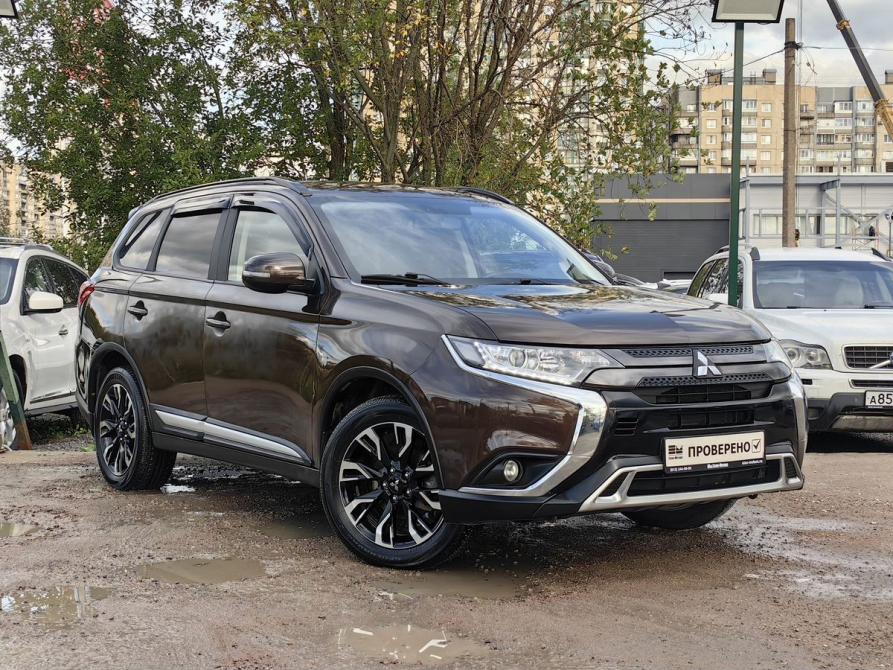 Mitsubishi Outlander III Рестайлинг 3 Санкт-Петербург  - изображение 3