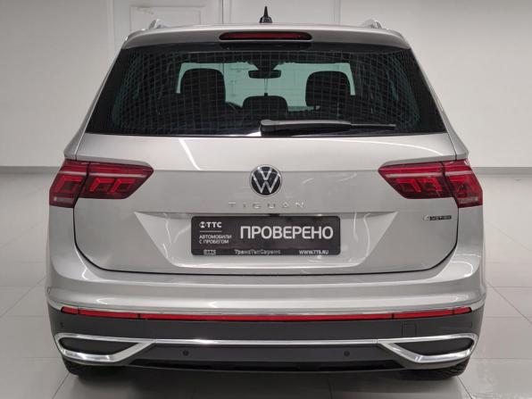 Volkswagen Tiguan II Рестайлинг с пробегом 2021 года, цена 2 955 000 рублей, 78200 км, внедорожник, Автокод Объявления