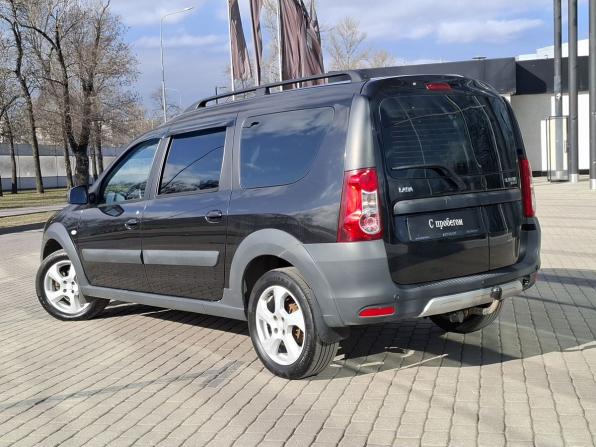 Lada (ВАЗ) Largus I с пробегом 2017 года, цена 1 130 000 рублей, 60242 км, универсал, Автокод Объявления