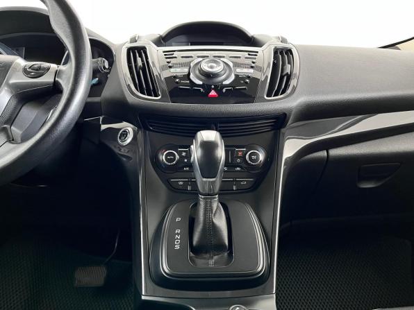 Ford Kuga II с пробегом 2014 года, цена 1 230 000 рублей, 137131 км, внедорожник, Автокод Объявления