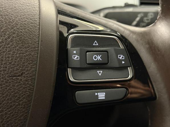 Volkswagen Touareg II Рестайлинг с пробегом 2016 года, цена 2 777 000 рублей, 142988 км, внедорожник, Автокод Объявления