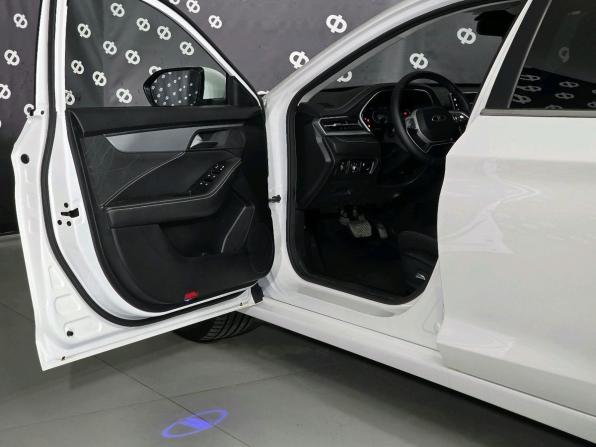Москвич 6 с пробегом 2024 года, цена 2 049 000 рублей, 5410 км, лифтбек, Автокод Объявления