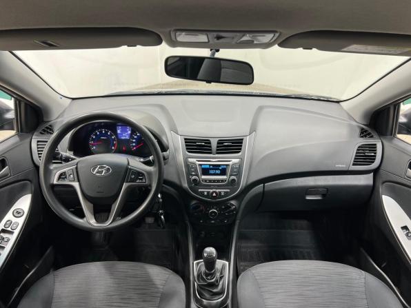 Hyundai Solaris I Рестайлинг с пробегом 2015 года, цена 949 000 рублей, 158000 км, седан, Автокод Объявления