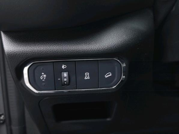 Haval Jolion I Рестайлинг с пробегом 2024 года, цена 2 100 000 рублей, 39580 км, внедорожник, Автокод Объявления