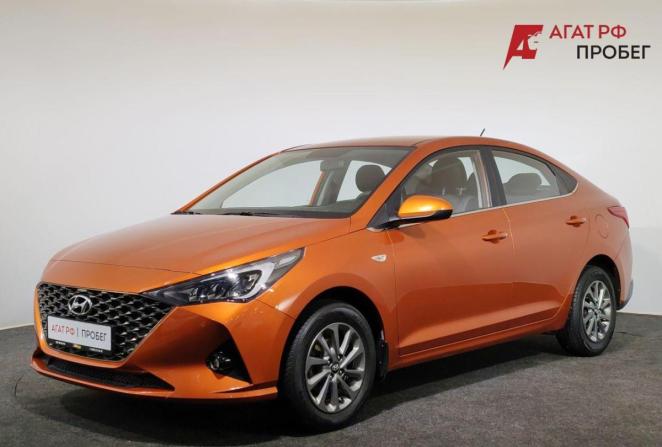 Hyundai Solaris II Рестайлинг с пробегом 2022 года, цена 1 800 000 рублей, 49150 км, седан, Автокод Объявления
