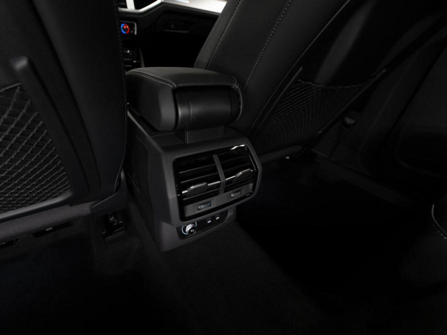 Audi Q3 II (F3) Москва  - изображение 14