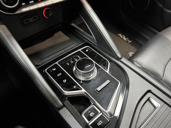 Evolute i-JOY I с пробегом 2023 года, цена 2 200 000 рублей, 66807 км, внедорожник, Автокод Объявления