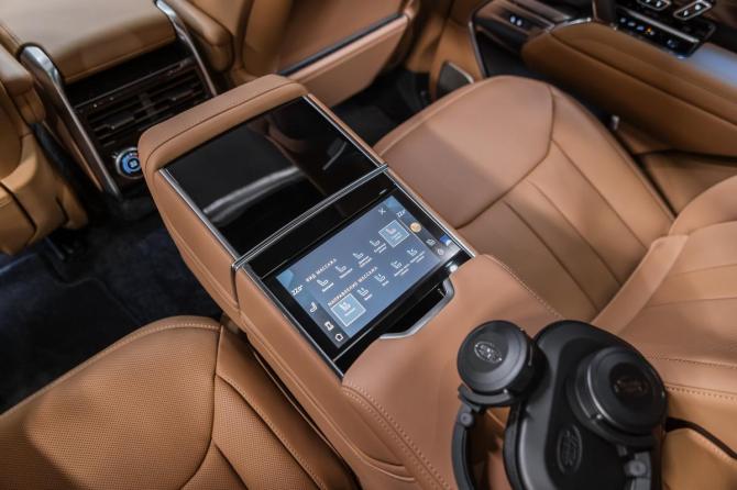Новый Land Rover Range Rover V 2026 года, цена 23 950 000 рублей, внедорожник, Автокод Объявления