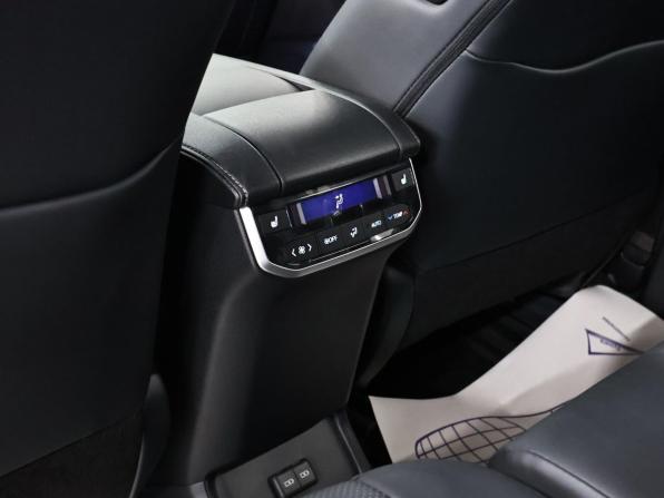 Toyota Highlander IV (XU70) с пробегом 2025 года, цена 5 990 000 рублей, 43 км, внедорожник, Автокод Объявления